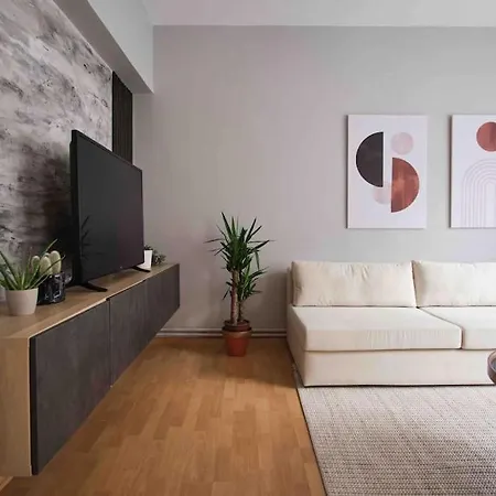 Апартаменты A Chic Flat At The Best Location Стамбул
