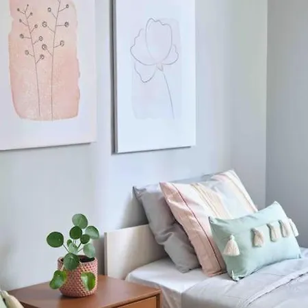 A Chic Flat At The Best Location *