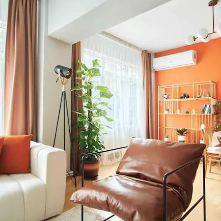 A Chic Flat At The Best Location Daire İstanbul